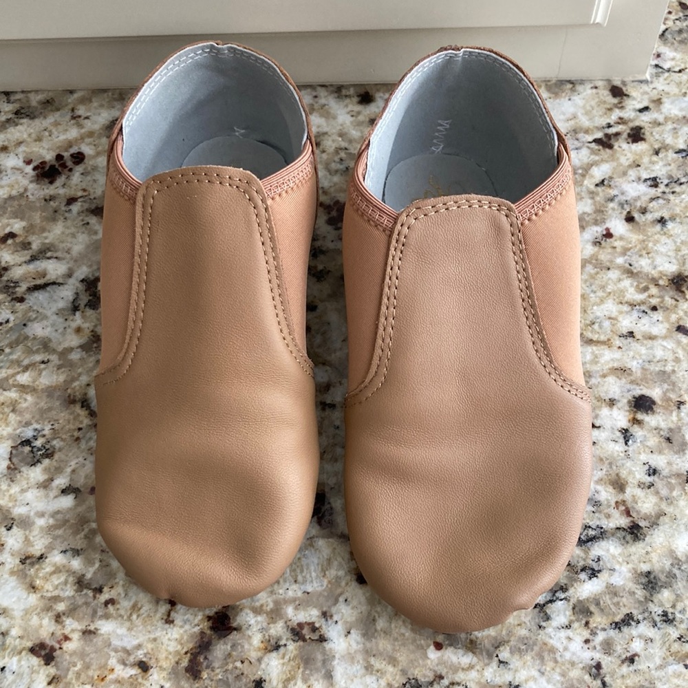 Little Girl’s Jazz Shoes
